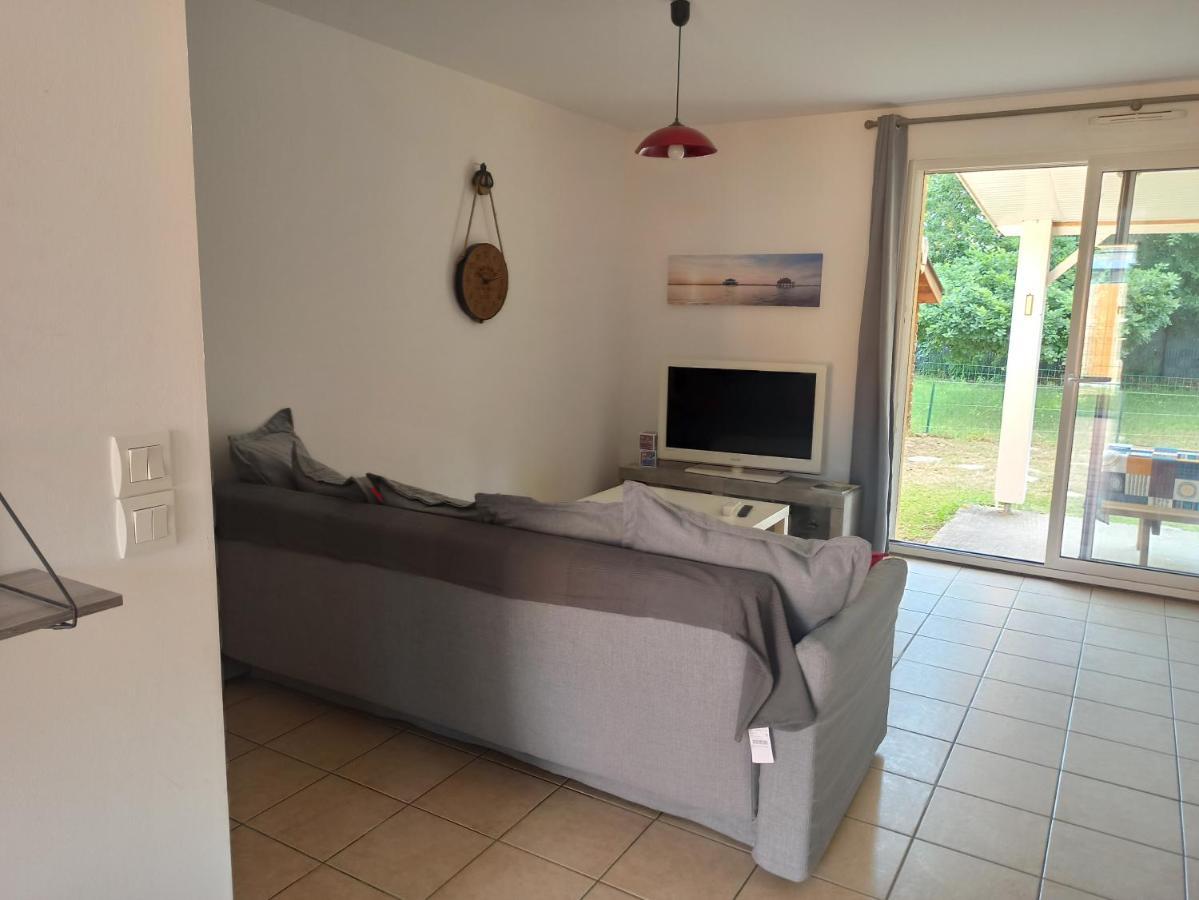 Location 4-6 Personnes Villa Grayan-et-l'Hopital Dış mekan fotoğraf